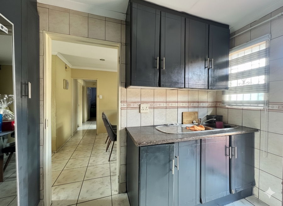 3 Bedroom Property for Sale in Tlhabane West North West